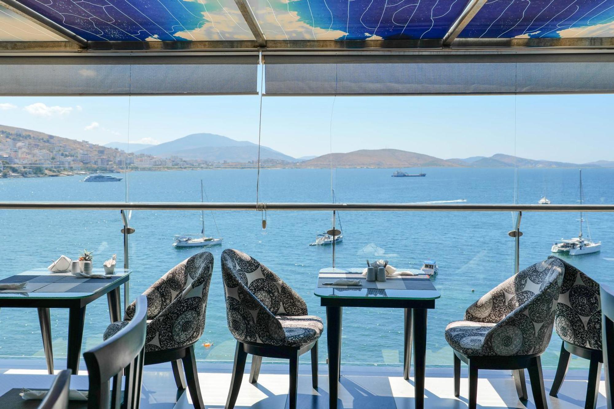 Republika Hotel Sarande Exterior photo