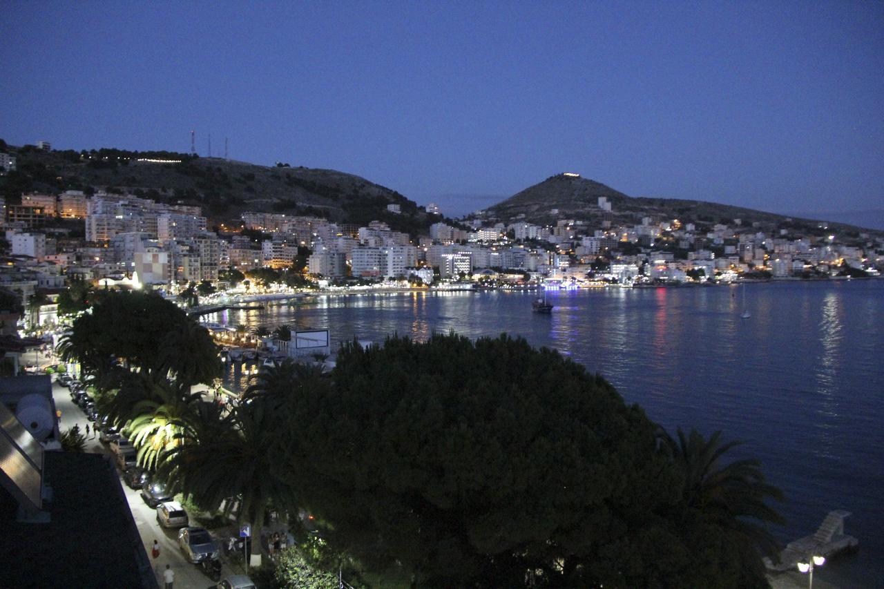 Republika Hotel Sarande Exterior photo